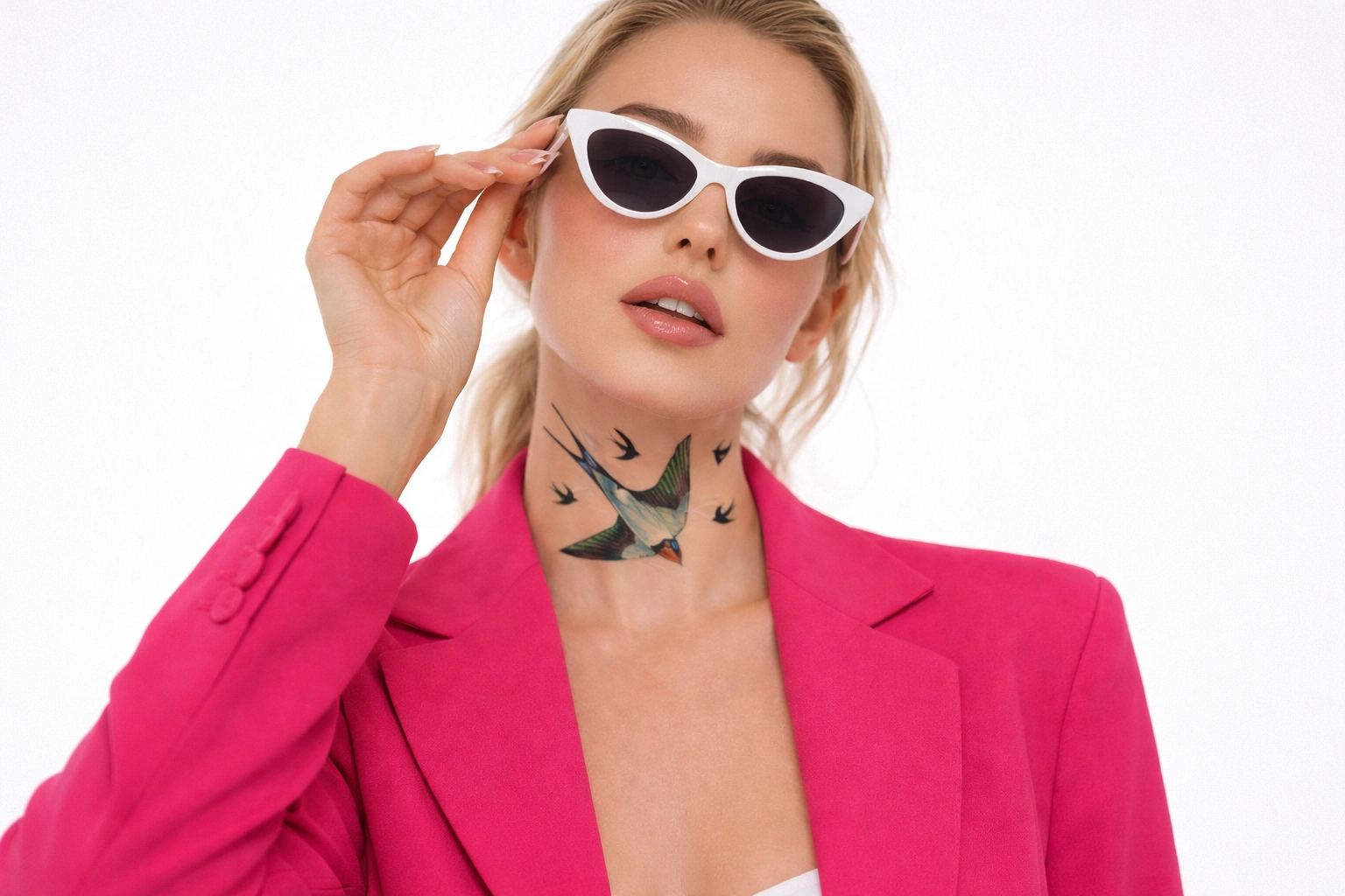 Styling-fake-tattoos-for-Instagram-photoshoot-2026